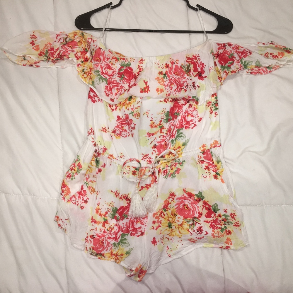 Off shoulder romper